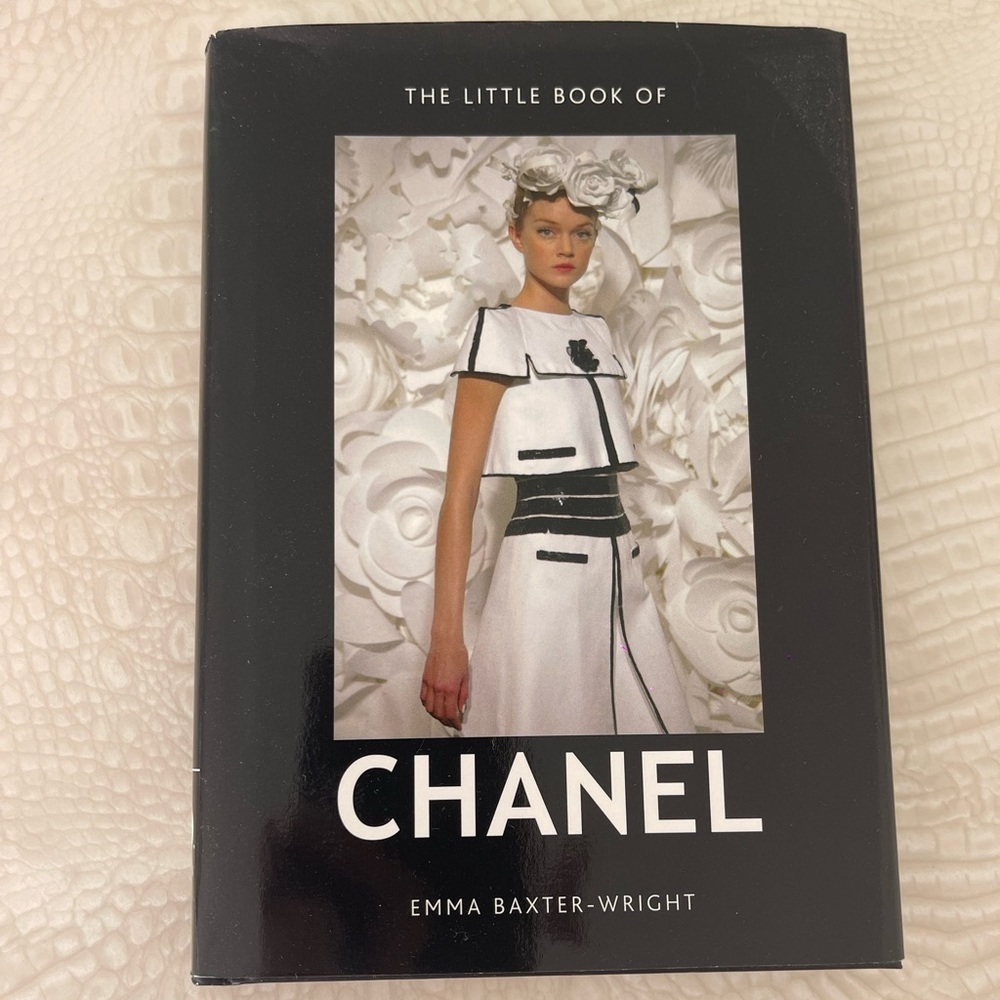 Authentic The little Book of Chanel New No Tags